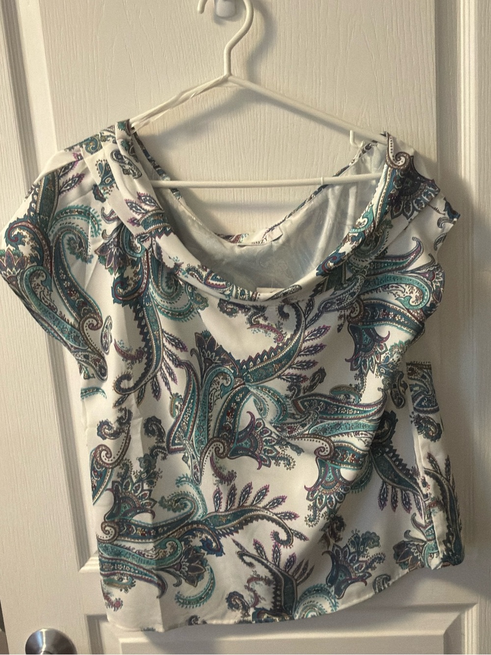 Suzy Women's White Paisley Cowl Neck Top - Teal & Purple